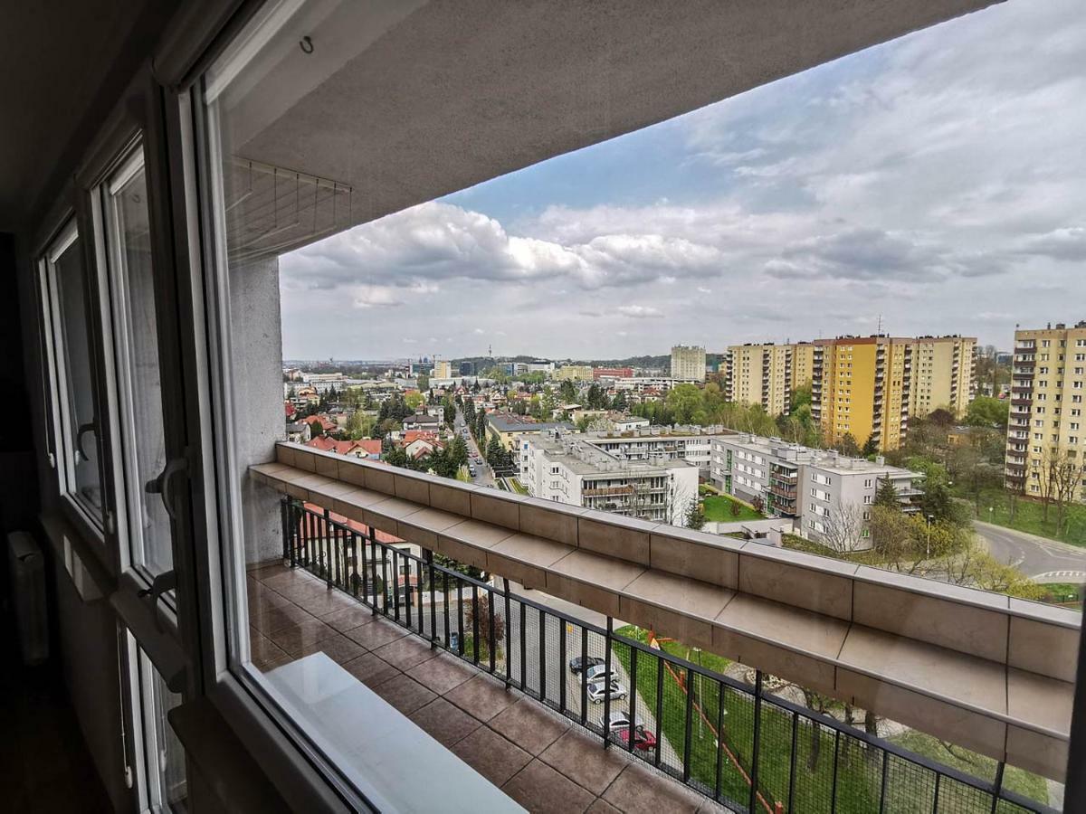 Sky Apartments - Lagiewniki クラクフ エクステリア 写真