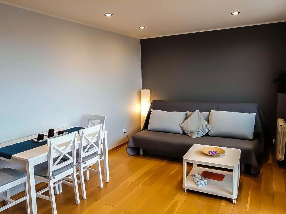 Sky Apartments - Lagiewniki クラクフ エクステリア 写真