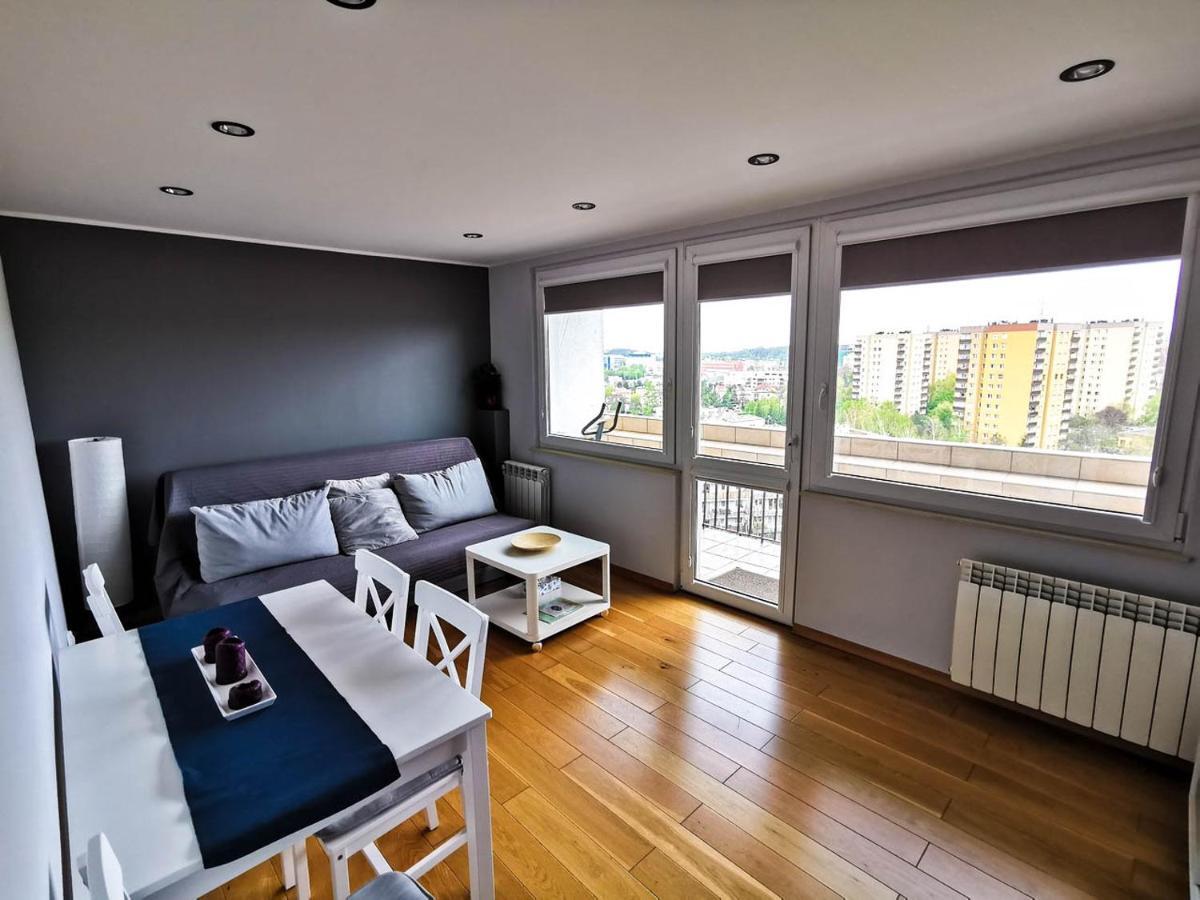 Sky Apartments - Lagiewniki クラクフ エクステリア 写真